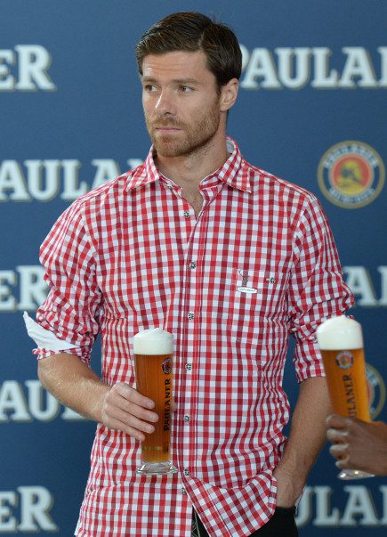 Xabi Alonso deportistas guapos