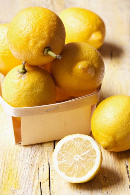 jabón casero o limón puro para manchas difíciles
