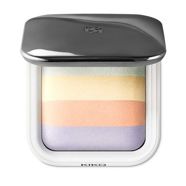 Trucos para que te dure más el maquillaje