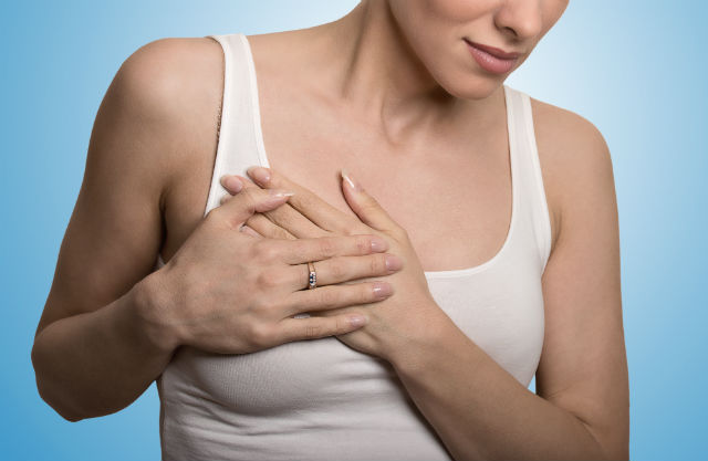 No te creas todo lo que lees sobre los pechos (Foto: iStock)