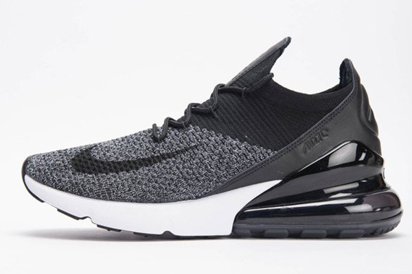 NIKE AIR MAX 270 (SIVASDESCALZO)