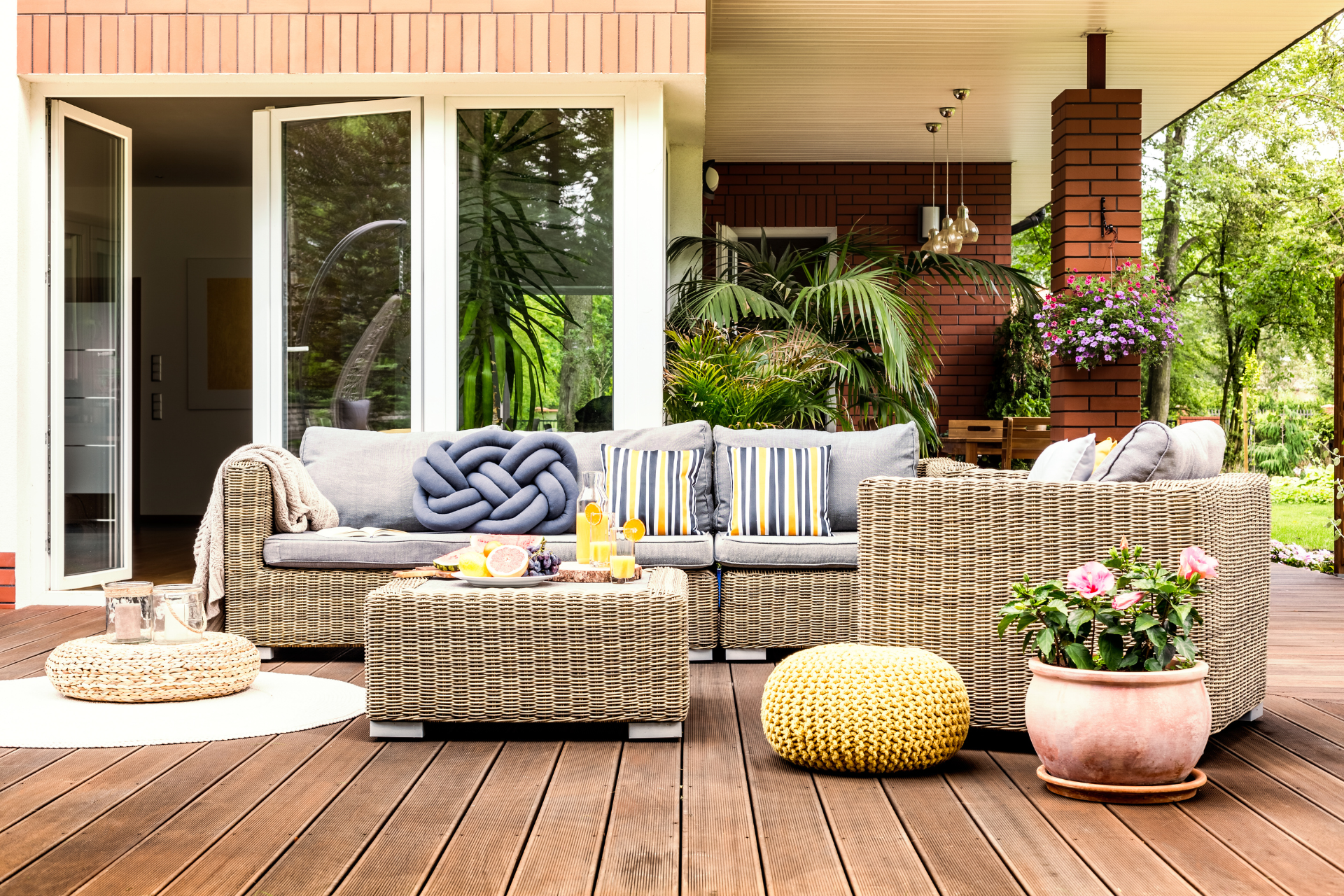 5 muebles para renovar tu jardín o terraza (Envato)