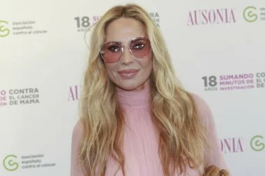 El increíble cambio físico de Marta Sánchez: «Ni ampliando la foto la reconozco»