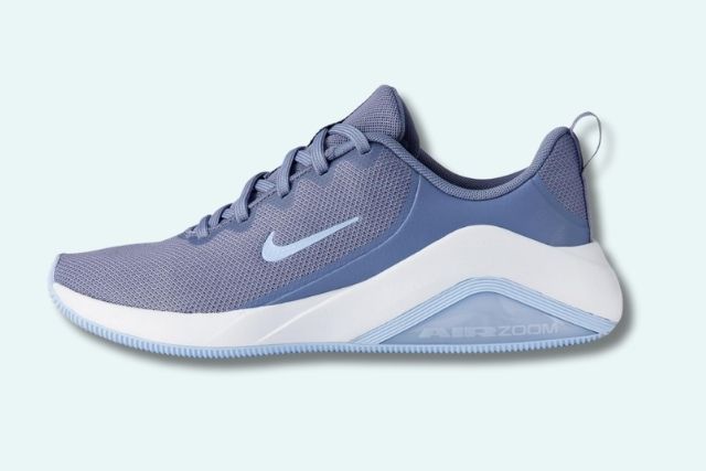 Nike Bella 7( Amazon)