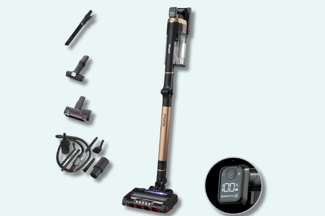 Shark Stratos (Amazon)